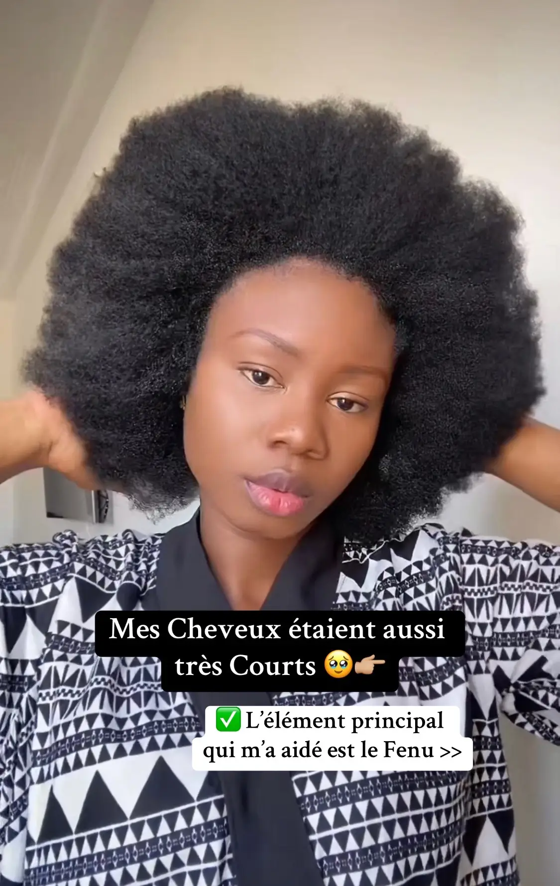 Mes cheveux de 2017 à aujourd’hui 🤭. Je n’ai pas suivi une routine stricte ✅. L’élément principal qui m’ai aidé est le Fenugrec.  #fyp #cheveuxnaturels #cheveuxcrepus #cheveux #afrohair 