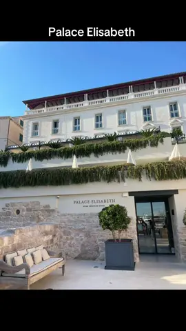 5 star luxury at the Palace Elisabeth hotel in Hvar. A welcome glass of sparkling wine and all rooms with a view. This hotel is located harbor central. The best is the complimentary breakfast that includes raw oysters #hvar #palacelisabeth #croatia #5star #luxuryhotel #luxurytravel #swimmingpool #hvarisland #hvarcroatia #wedding #destinationwedding #honeymoon #bucketlisttravel #bucketlistvacations #luxury #travel #5starhotel 