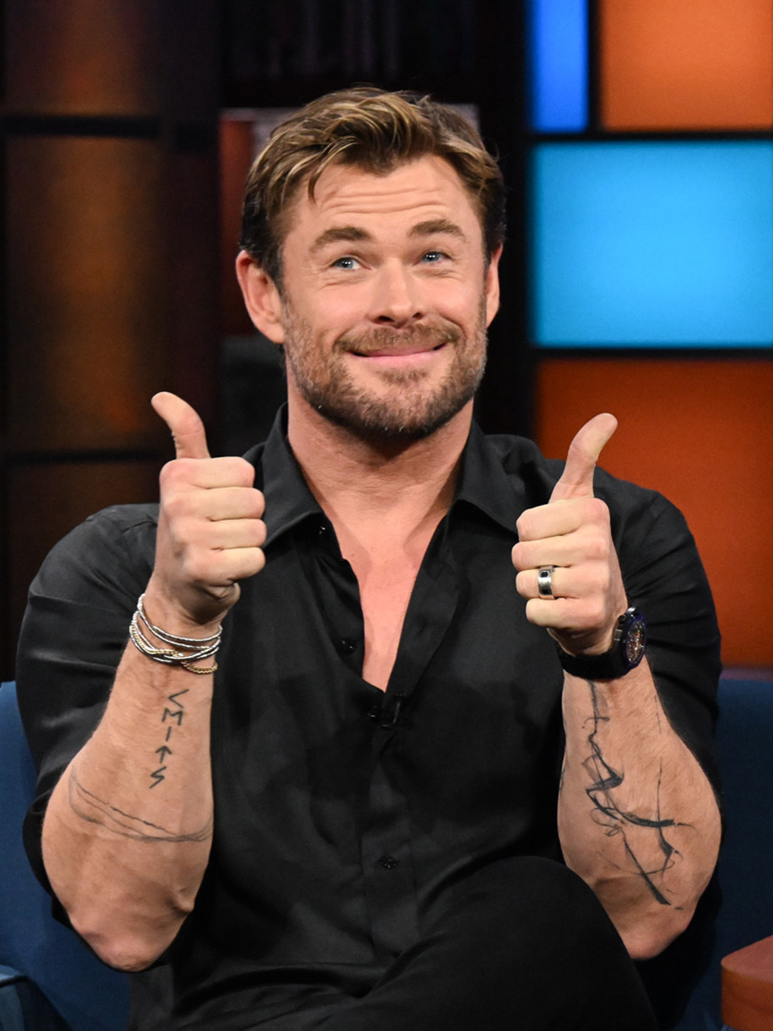 @chrishemsworth talks about growing up with the world of @madmaxsaga, and what the franchise means to Australians. #Colbert