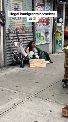 Illegal immigrants homeless👀🇺🇸#fyp#viral#nyc#jacksonheightsnyc#foryoupage#homeless 