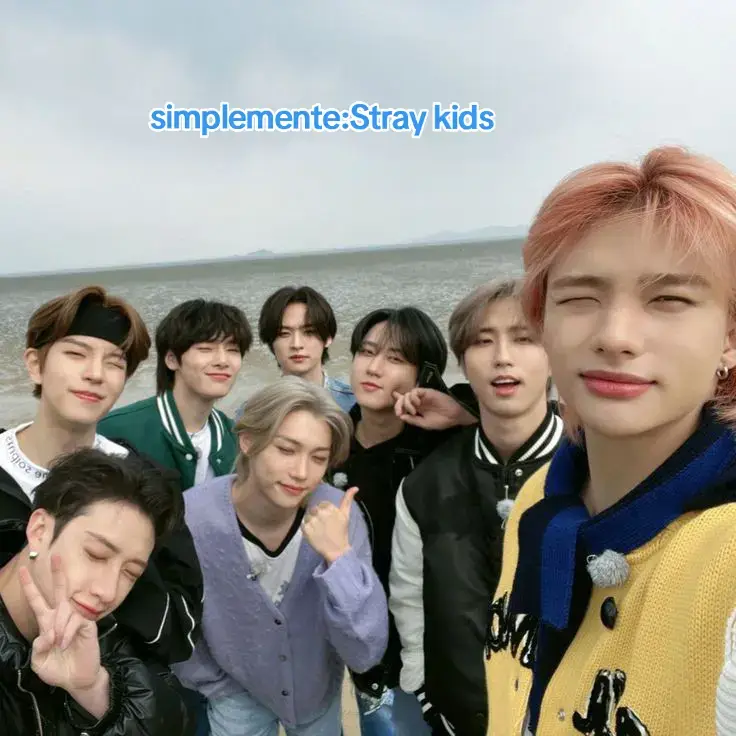 se k está corito pero son las 1:05 de la madrugada,y mañana me levanto a las 6:30 esoNSNSMSNSN#realstraykids #crgfz #yzxcba♡ #yzxcba♡ #straykids #delulu #aus #straykidslideresdela4thgeneración #straykidsworlddomination #stay #delulugirl #girldelulu #crgfz #viral 