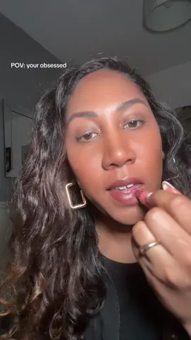 Im obsessed with lipstick atm 🥰 #obsessed #everytime #thatonegirl #lipstick 