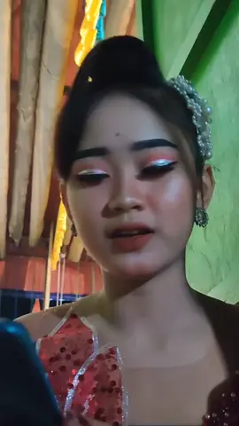 huwawa@wawa_nduttmuu#salwasantikaa#wahyubudoyo#ketoprakpati#infoorkesrembang#infoorkespati#kesenianjawa 