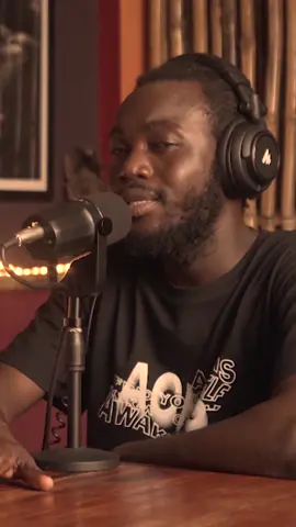 Vous auriez fait quoi ? 😕 Toute la vidéo disponible sur notre chaîne YouTube avec le lien dans la bio 🔥  Hôte : @Laté Mawutowou LAWSON 🇹🇬  #lanuit #lanuitlepodcast #togolais228🇹🇬 #pourtoi #team228 #mawutowoulawson #tiktoktogo🇹🇬 #africacontentcreator #podcast #podcasttogolais #team228🇹🇬 
