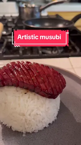 We can all agree, this is the work of an artist. (🎥 from azrielrosca on IG) #SPAMmusubi #SizzlePorkAndMMM 