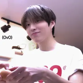 our lovely yang ⭐️  I NEED MORE PEOPLE TO STAN DKB 💌 i love them sm  • follow me (@heavnlysvt) for more 🎧 • 🧷; #희찬 #다크비 #BB #yangheechan #heechan #dkb #kpop 
