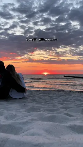 thankful 🧚🏼‍♀️  #couple #bf #Love #couplegoals #coupletrend #trend #fyp #Relationship #beach #sunset #boyfriend
