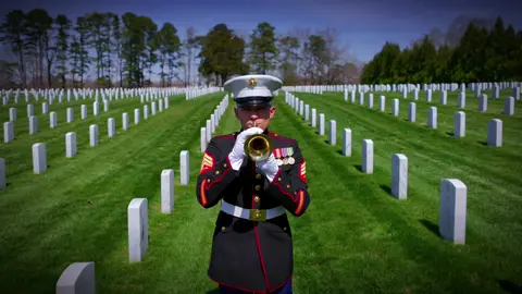 #memorialday #tribute #marinecorps #fallenheros #heros #honor #veteran #legacy #cemetery #salute #soliders #militarylife #fypage #memorialdayweekend #fallensoldier #militaryfamily #marinecorps we salute you. 
