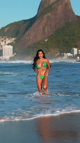 Girl from impanema 🇧🇷 #brasil #brasileiro #riodejaneiro #rio #beachvibes 