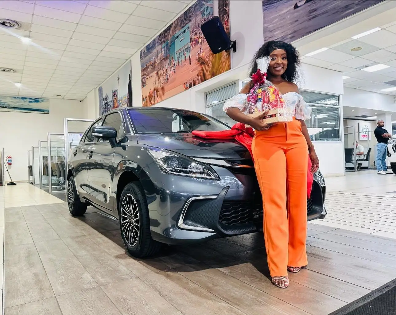 Toyota  Starlet I.5 XI 🚘🎀🍾🥂 Congratulations Nompumelelo on her newly purchase vehicle . Thank you for sending your business our way and Welcome thekwini Toyota Durban family .🎉 ☎️ 0828881543 📧 xolani@thekwini-toyota.co.za #thekwinitoyotadurban #thekwinimotorgroup #ThekwiniDelivery