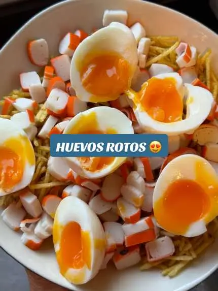 Facil, rapida ! Y super super rica 🤤🤤 #Receta #recetasfaciles #recetasrapidas #food #huevosrotos #trufa #foodtiktok #destacado #viral #parati #fyp #foryoupage 