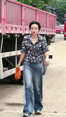 I'm back 🤭#nutaixe #trucker #truckdriver #tiktoktruckers #fyp #fypシ #vairal #truck #drivingskills