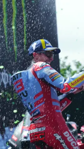 VAMOS! ✊🏼 #CatalanGP @Gresini Racing @Antonio Orozco  #MotoGP #Motorcycle #DeportesEnTikTok #Barcelona 