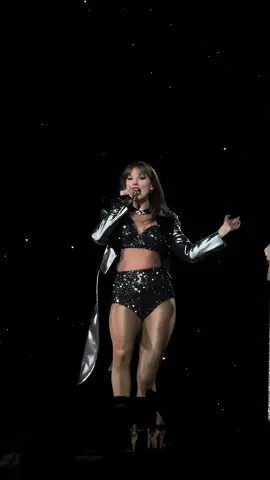 All the piеces of me shatterеd as the crowd was chanting MORE!🩶 Lisbon,24. #theerastour #taylorswifterastour  #taylorsversion #lisbonerastour 