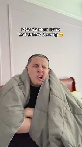 They be up so early cleaning & runnin errands 😂🤣