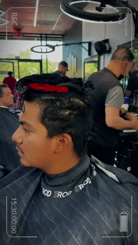 Espero les guste este nuevo corte 💇🏾‍♂️.  #viral #barbero #backbenchersonflipkart #videos #ti #cubanosporelmundo #tiktokviral #atlantabarber #atlantabarbers @RefugioBarberStudio 