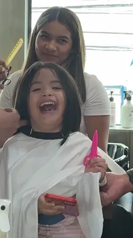 Salon day na may iyakan muna bago ang gupitan 😂 Thank you, @Carlito Dana for your patience sa aming baby girl!  Full video on my Youtube Channel! #linkinbio #fyp #foryoupage #salonday #hairticulturebycarldana #haircutday #mommydiaries #motherhood #mommydiariesph 