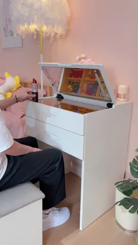 Dressing table with lights，It's so practical，There is still a lot of room for savings.🥰🥰#Dressing table#amazonfinds #Dressing mirror