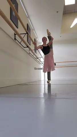 the need to be the best. #dancersoftiktok #balletcore #ballet #theneedtobethebest #hardworkpaysoff #CapCut 