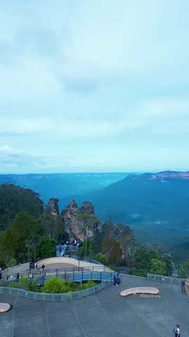 The Three Sisters @Sydney #australia #NSW #sydney #bluemountainsaustralia #drone #DJI #fyp #fyppppppppppppppppppppppp #djimini3pro #landscape 