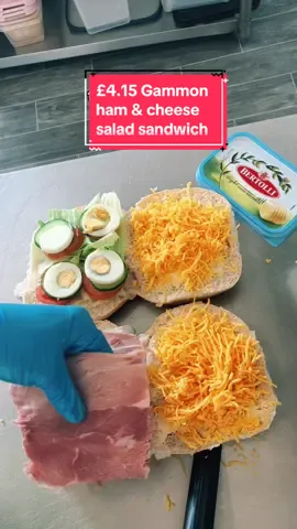 Would you pay £4.15 for this ham & cheese salad sandwich? #sandwich #Foodie #fyp #saladrecipe #cheese 