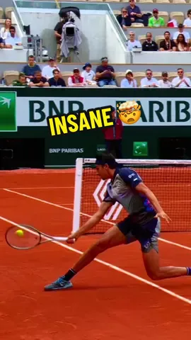 Roland-Garros just start and Sonego already scores an insane point 🤩🎾 #rolandgarros #tennis #sportstiktok 