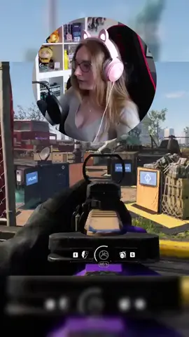 Ça venait du cœur... 😅 #streamergirl #humor #twitchmoments #twitchclips #twitchstreamer #xdefiant #xdefiantgame 
