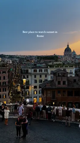Sunset in Rome🌅🇮🇹😍 #fy #fyp #fypage #rome #romeitaly🇮🇹 #romeitaly #romeitalytravel #sunset #sunsetlover #romeitalia🇮🇹 