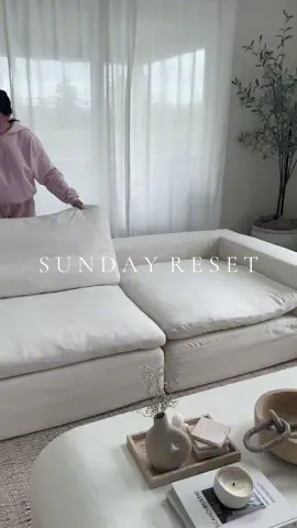 nothing beats a sunday reset👏🏼🧼🫧 #sunday #sundayreset #reset #resetroutine #clean #cleaning #CleanTok #cleaningmotivation #satisfying #aesthetic #Home #cleanhome #organizedhome #viral 