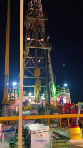 Some slow nights out here in the gulf #oilbase #roughneck #offshoredrilling 