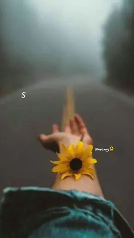 Sonrie siempre 🌻  #fypシ゚viral #dias #sonunicos #fypシ゚viral #🌻  #nocuentoconlosderechosdeautor 
