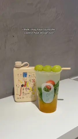 Basquiat x machi machi collection is officially launching this Friday 31st May ✨ get your hands on this amazing piece of artwork in the form of a drinking flask – with the purchase of a machi machi mojito (non-alcoholic) for $29🍸 📍@machimachi__australia  #melbourne #melbournefood #melbournefoodie #jeanmichelbasquiat #basquiat #machimachi #machimachiaustralia #bubbletea #boba #fyp #foryoupage