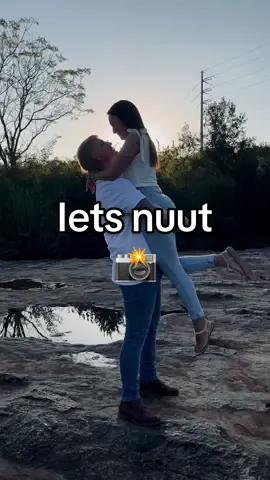 Ekt nie gedink ek gaan fotografie so geniet nie !🤩 maar laat my weet of julle meer wil sien ! @Monique Nagel #fotografie #photography #Love #capturingmoments #newatthis #behindthescenes 