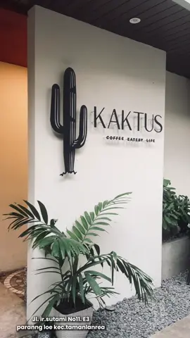 hidden aesthetic coffeshop✨ #coffeshop #nongkimakassar #rekomendasicafe #cafemakassar  #fyp #kaktus 