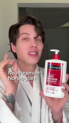 Uma pele hidratada é uma pele que mantém sua saúde por mais tempo. A loção intensiva @NEUTROGENA®️ Norwegian respeita o PH da minha pele e fortalece minha barreira cutânea a cada uso. Por isso, hoje separei meus top 5 motivos para você se apaixonar por ele também e inserir em sua rotina diária. #Skincare #neutrogenabr #norwegian #hidratantecorporal #hidratante #skinarmy #publi 