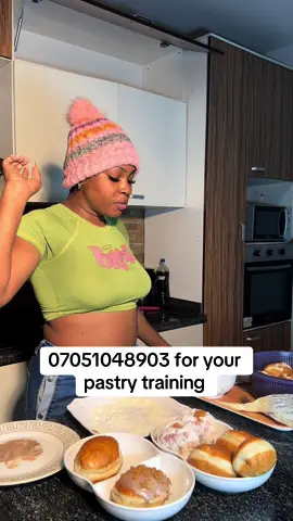 Big Khloe trained with us send us a dm for your pastry online training @Twinzbite 