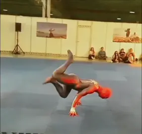 SPIDER-MAN  Salón Manga Alicante #cosplay #spiderman #ps4 #ps5 #cosplayer #marvel #show #manga #salon #alacant #alicante #esp #spider #jooz #game #custom #suit #disfraz #traje #juego #game #dance #acrobatics #breaking #bboy #strong 