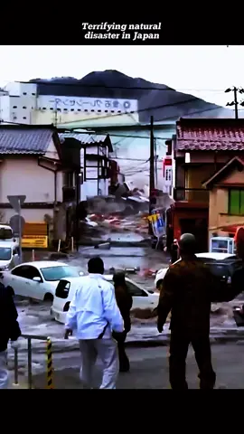 Terrifying natural disaster in Japan ( Part 2 )#fyp#fypage#fypシ゚viral#foryoupage#sea#Storm #big#bigbillionstar#disaster#tsunami#earthquake#scary