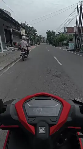 Merah marona🤤 pinjam punya orang😁 #fyp #vario125 #gen2 