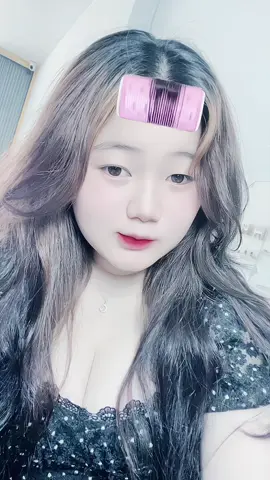 #xuhuongtiktok  và mưa lành cành rơi thêm😢