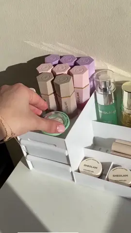 Wanna see our glam organizers in action? 👀🖌️✨ Watch @estefaniaperezgar set up storage finds that make lining up looks as easy as *Add to Cart* 😍 #saveinstyle #SHEINstyle #SHEINhome #fashion #asmr #fyp