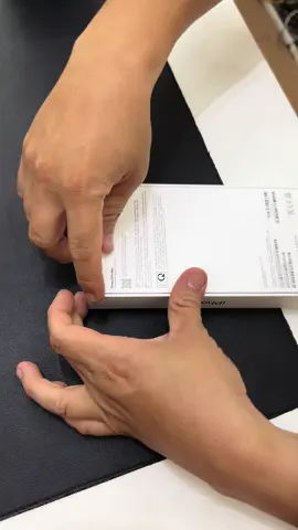 🩶 Ngày mới đập hộp chiếc #15promax màu #titan tự nhiên cho Khách Quý 🥰🥰🥰.  - Truesmart chân thành cảm ơn anh đã ủng hộ.  #apple #unbox #xuhuong 