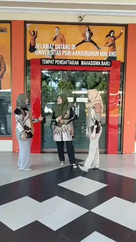 Selamat Dies Natalis Universitas PGRI Kanjuruhan Malang yang ke 67🎂🎉🎁 Hai teman-teman, Yuk segera gabung kalian ke FEB UNIKAMA,  Akan banyak Pengalaman dan Pengetahuan yang akan kalian dapatkan #unikama67 #unikamahebat #unikama @unikama.official 👋 UNIKAMA FEB JAYA JAYA JAYA
