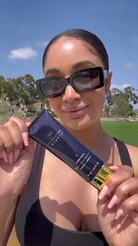 My secret weapon this summer! Im using shade Golden Radiance @Westmore Beauty #westmorebeauty #bodymakeup #beautytips #skincareroutine #skin #foryou 