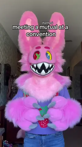 honestly thank god i suck at making friends and only briefly spoke to him, my social anxiety fr saved me #furry #furryfandom #tff #texasfurryfiesta #texasfurry #fursuit #fursuiter #furries #furryconvention #furrycon #furrybeware #bemun #bemunspecies 