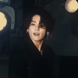 i'll never get enough of jk in the first clip #jungkook 