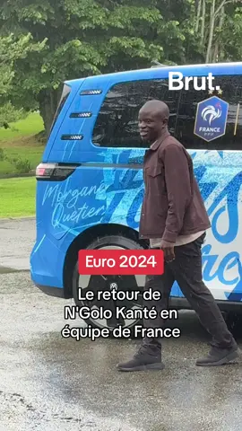 N'Golo Kanté à #Clairefontaine avec l’équipe de France. #equipedefrance #EURO2024 #ngolokante #kante 