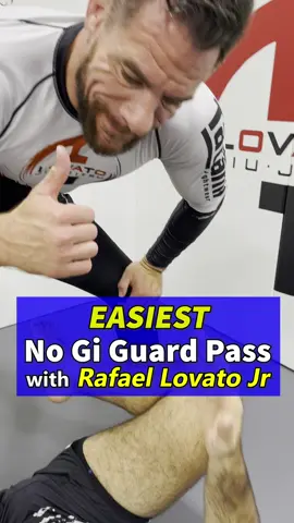 Everyone has a favorite guard pass that is the easiest for them. This is the one of the legend Rafael Lovato, which I loved. Hope you guys enjoy it :) Make sure to check Lovato’s instructional videos at bjjfanatics.com , he is one the best athlete AND instructor that I ever met :)  #Bjj #jiujitsu #brazilianjiujitsu #martialarts #combatsports