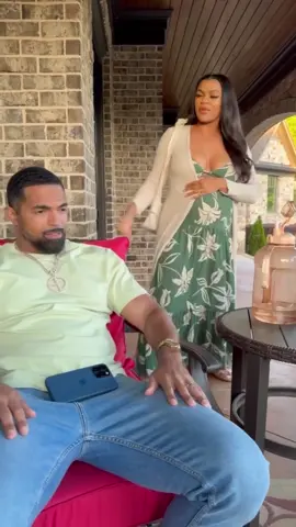 When Dalen tells Anthony he thinks Piarry came on to him AND Shayla tells Arby she knows he’s not happy! #fyp #kountrywayneskits #kountrywayne #kountrywaynecomedy #kountrywaynelive #kountrywaynenewvideos 