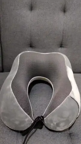 Neck Pillow ba ang hanap mo? eto affordable pa!👌 Memory Cotton ito kaya sobrang lambot! ☺️ Check out muna pang travel mo! #neckpillow #neckpain #travel #affordable #affiliate #fypシ #tiktokviral #trending #pillow 